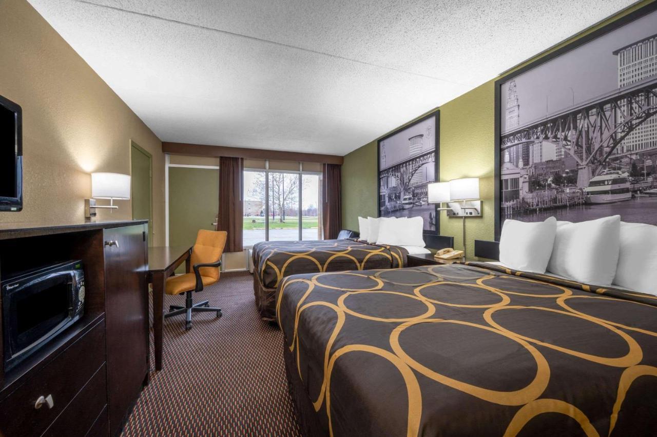 Super 8 By Wyndham Perrysburg-Toledo Hotel Exterior foto